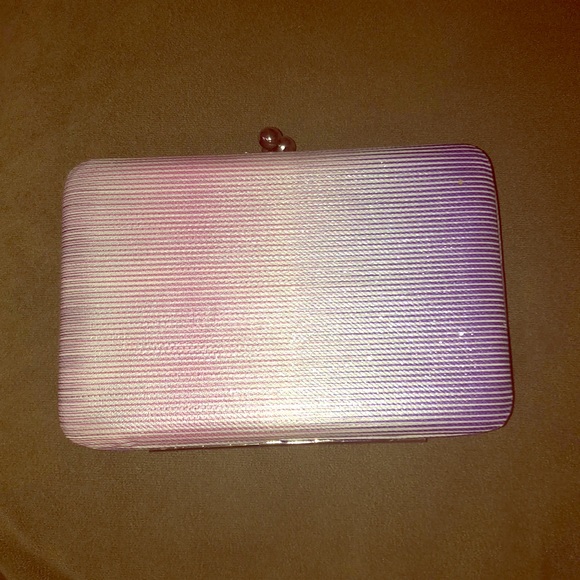 Clutch - Picture 1 of 3